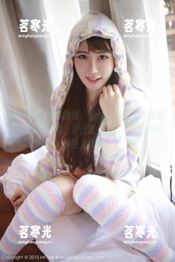 MFStar模范学院-噜噜妞儿 MFStar模范学院 - 哈哈,噜噜妞儿把修女这事儿弄得活灵活现,目光不自觉地就停在那里了。