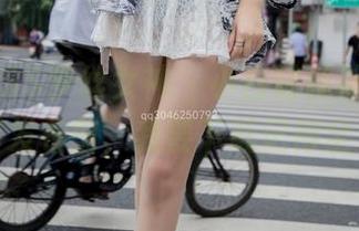 MSLASS梦丝女神 - 小白鞋丝袜，酥酥的全套发布前，我要下载记得全包哦！