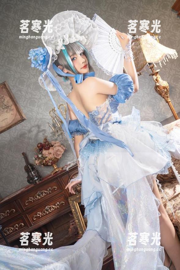 Momoko葵葵的新玩意：赤城&加贺的高清套图，真让人想为她打call！