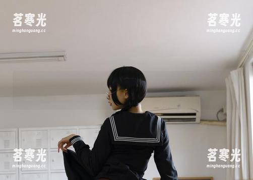 PAKI酱办公室图集：把‘狮子座’‘工作狂’全书写进了这张照片。