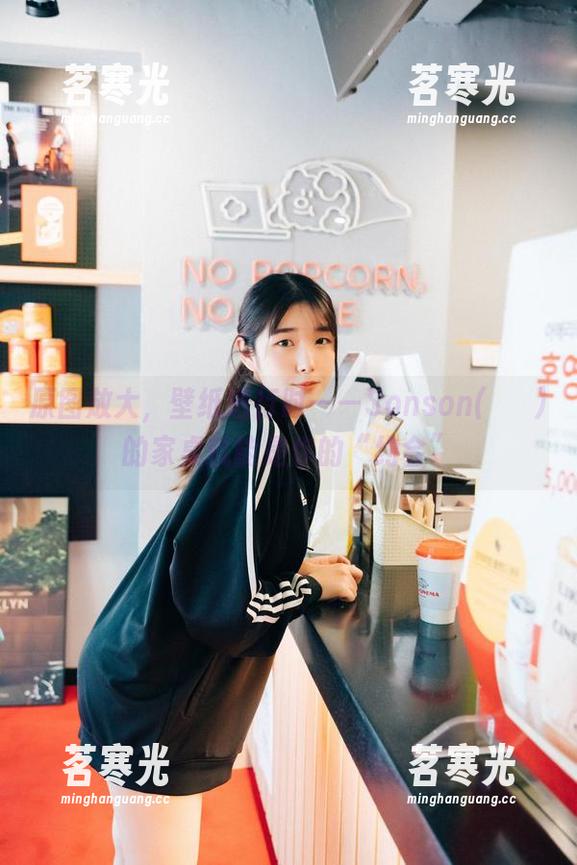 原图放大，壁纸进行时——Sonson(손손)的家桌就能是你的“约会”