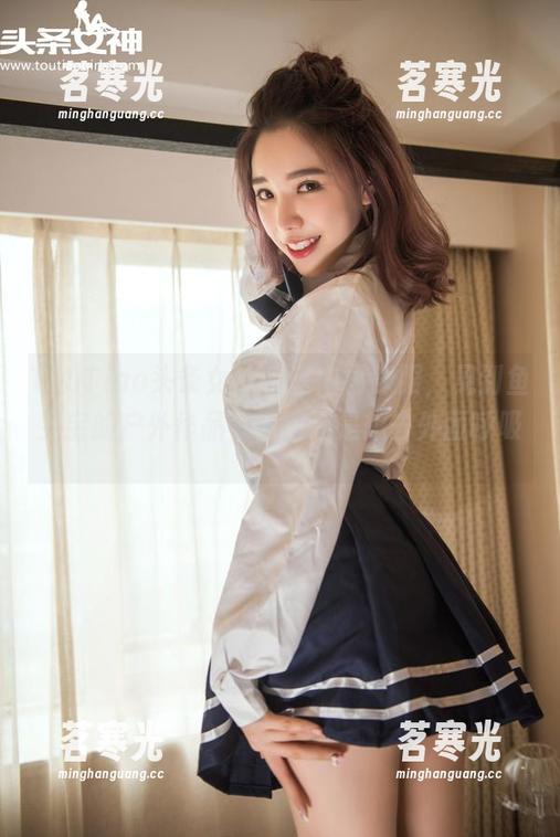 TouTiao头条女神 - 室内再舒服，见到鱼宝宝的户外作品，偏偏还是想去外面呼吸。