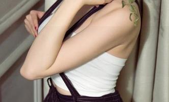 UGirls尤果网 - 天使不常在，周心情的在线写真可得珍藏。