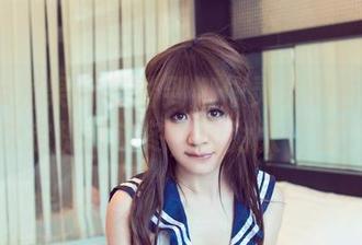 UGirls尤果网 - 看到娜依灵儿的白色作品，我决定提前过冬，因为太‘凉’了！