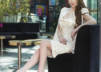 UGirls尤果网 - 黛熙儿的吊带图库，高清到你能看到她的每一根发丝！