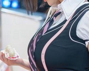 Xiuren秀人网 - 夏天的lingyu69全套写真，偶尔自带空调，偶尔冒汗，一切都随缘