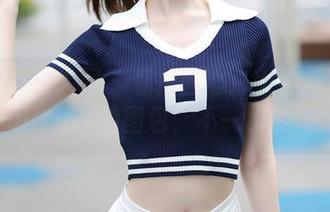 Xiuren秀人网 - 私拍匠心：女神伍晓丽Shirley的图包，不一样的她