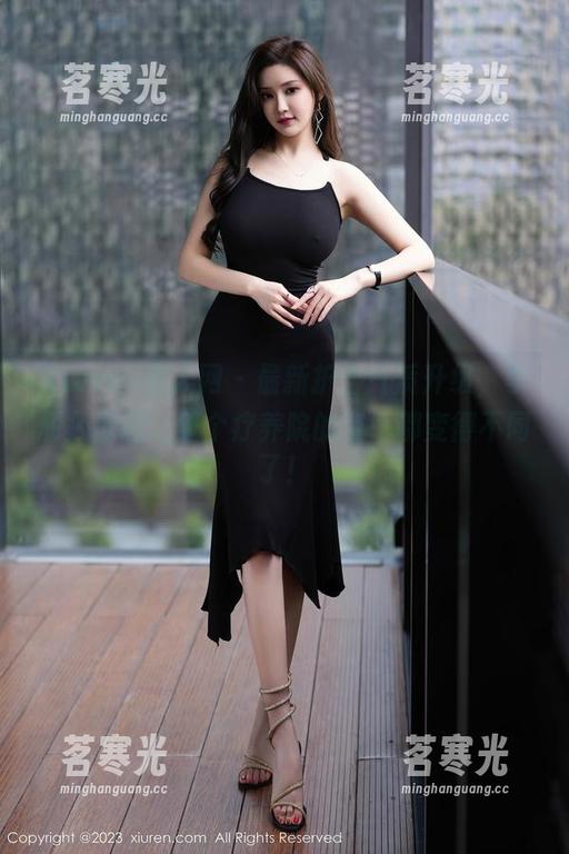 Xiuren秀人网 - 最新护士气质升级，李丽莎原图让整个疗养院的空气都变得不同了！