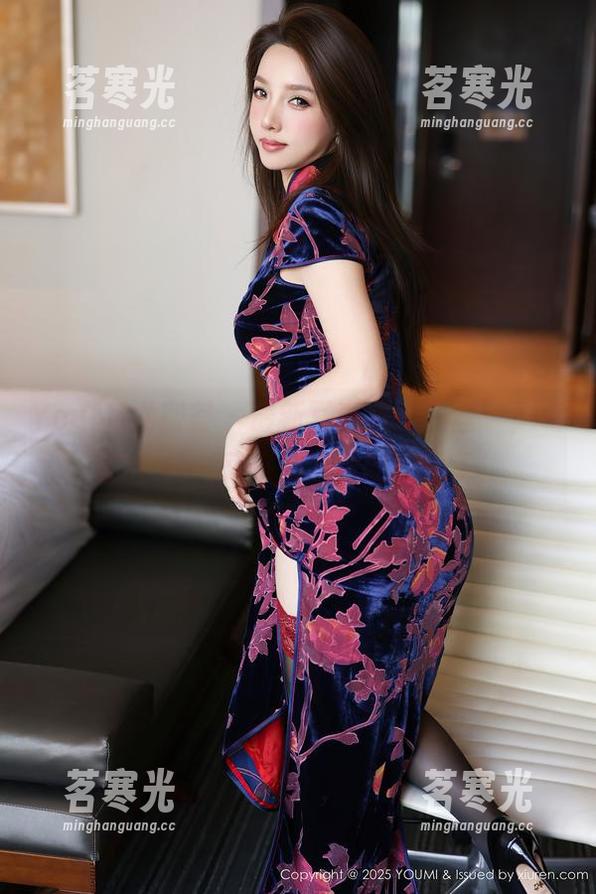 YouMi尤蜜荟 - 最新写真集“灰丝”，葛征Model又来挑逗你的视线了！