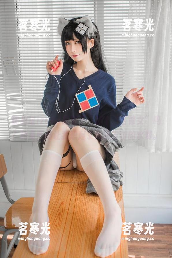 izumi泉桃子 你见过izumi泉桃子,那个“苦修女”吗?免费图册让我想起了我还没付的水费。