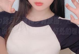 shimo霜月呈现梅多莉原图，心中百转千回，说不清楚的是恰到好处的暧昧。