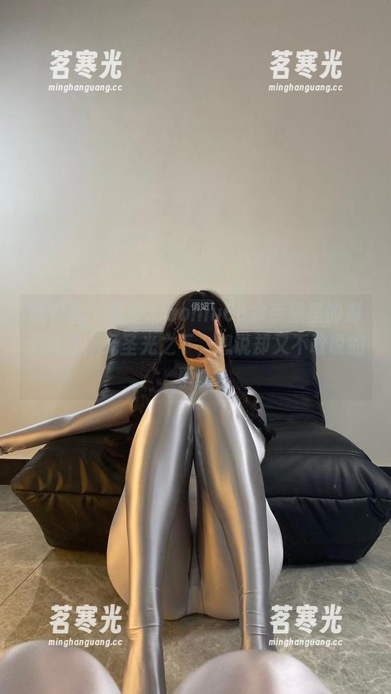 俏妞qiaoniu66 微密圈 - 俏妞qiaoniu66水手服里的那个角度:无圣光之下,想说却又不敢说的事。