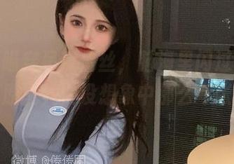 看倦倦喵穿吊带白丝，脑海里闪过千种可能，原图其实没想象中那么夸张吧？
