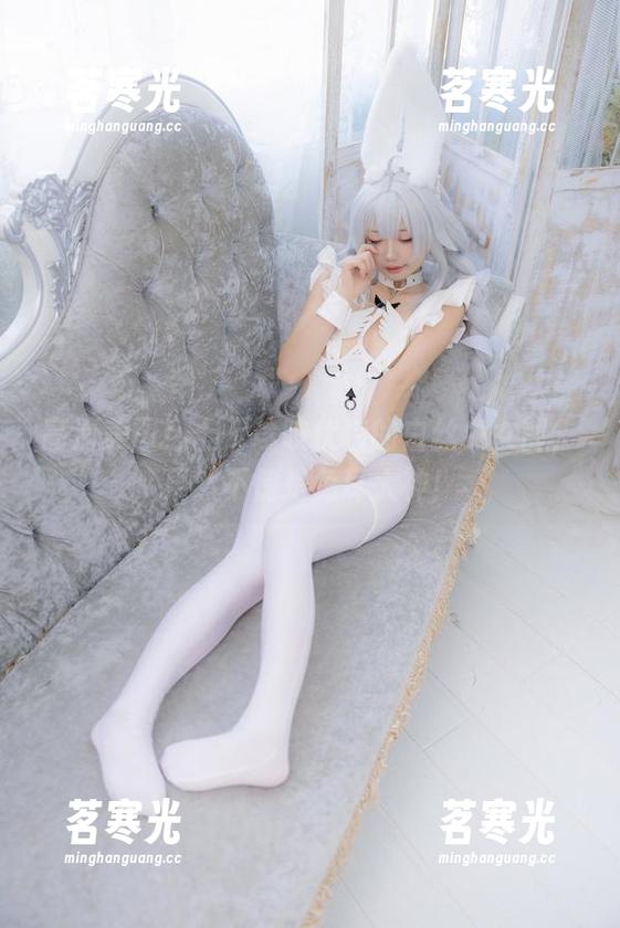 十万珍吱伏特 高清美图!十万珍吱伏特的白丝兔女郎,果然不愧是兔耳大神!
