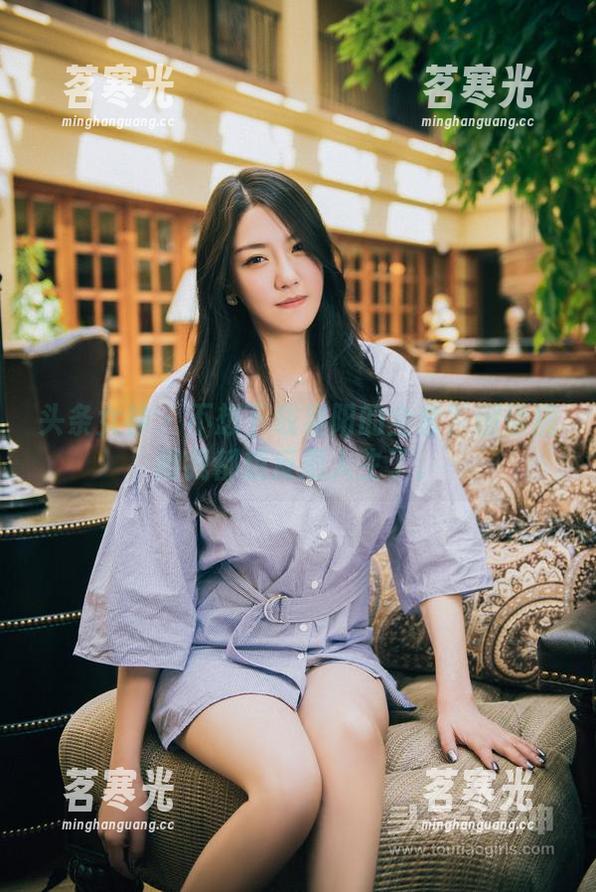 头条女神-易阳 头条女神 - 不想下载易阳的全套?剧情搞得我都想反思人生了。