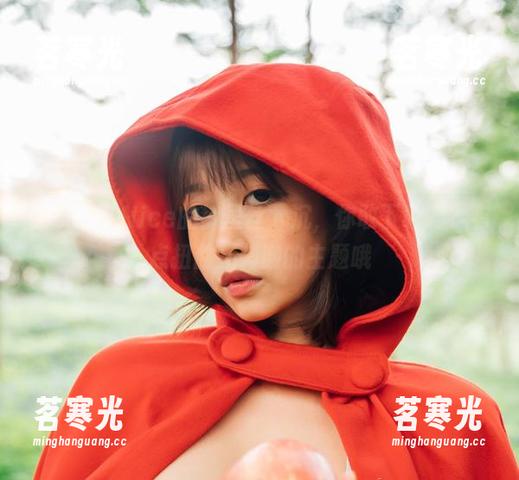 在奈汐酱Nice的裤里丝下沉，你敢下载吗？有点扭曲又刺激的主题哦