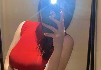 微密圈 - 奶宝妹纸—那种“看她做瑜伽”的网盘封面，居然还挺火的？