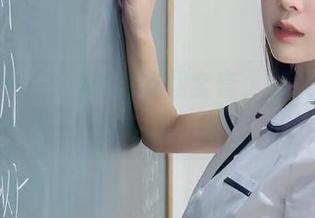 姜仁卿(강인경)的连衣裙全套，图集里的每一处都在轻声细语。
