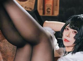 原以为是女孩，小空sora的无圣光合辑里却藏着不一样的少女梦。