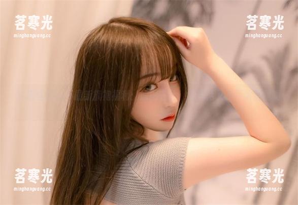 尤猫醒醒ovo 尤猫醒醒ovo最新旗袍福利:原图在此,想概括又是不太容易啊。