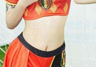 尤蜜荟 - 易阳黑白写真：他放弃了各种色彩，专注了灵魂的深度啊！