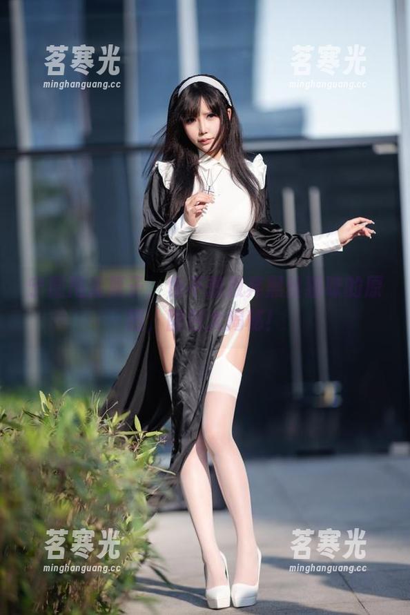 抱走莫子 宁愿抱走莫子,也不想放弃黑丝猫咪的原图,图包大揭秘!