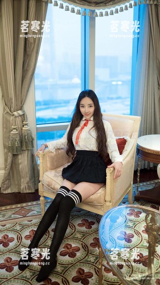 推女郎-郑瑞熙 推女郎 - 在线!高清!郑瑞熙又穿皮衣了,我的眼睛这是被开了挂嘛?