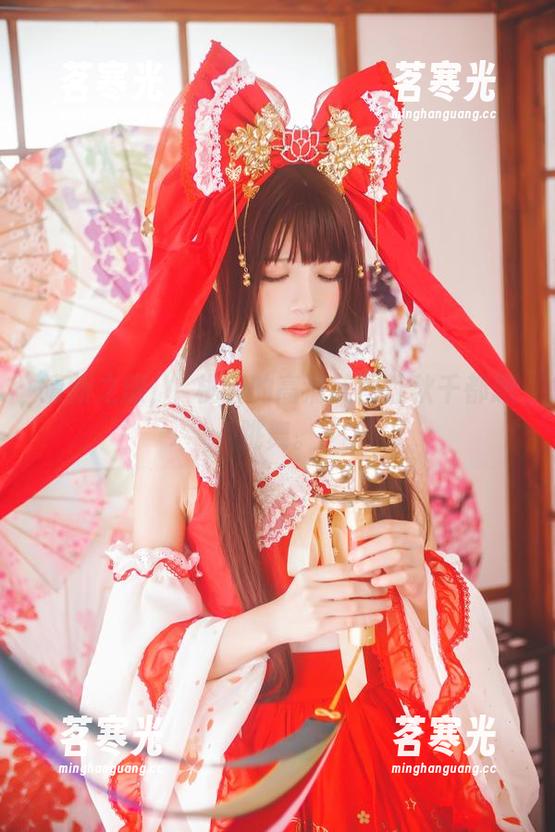 清新之旅,桜桃喵的高清美图让秋千都想跳舞。