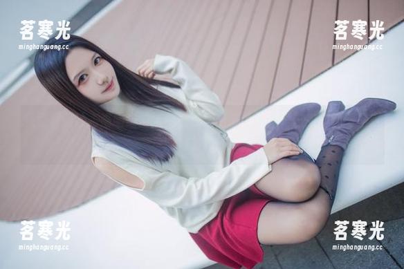 免费看源纱希喵喵喵与上司的奇妙出差图册——没想到竟然是这种发现！