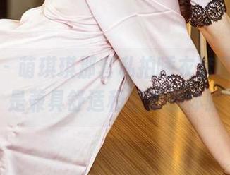 爱尤物 - 萌琪琪那套私拍睡衣套图，果然是兼具舒适和犯规的体验