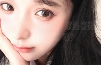 短裙对比特软儿Sona：原图显露的细节太有意思了吧？