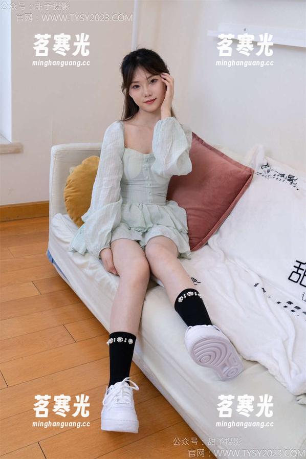 甜予摄影-璇璇 甜予摄影 - 璇璇的校服写真,免费送你一份青春回忆