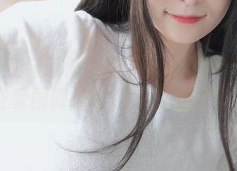 白银81在碧蓝航线的最新大作里…你能相信这些套图能让你重温海里的燥动吗？