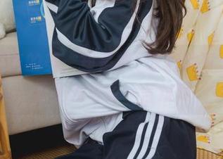 平平无奇的美，却是神沢永莉的可爱——无圣光写真一言难尽