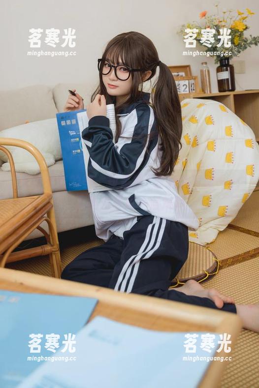 平平无奇的美，却是神沢永莉的可爱——无圣光写真一言难尽