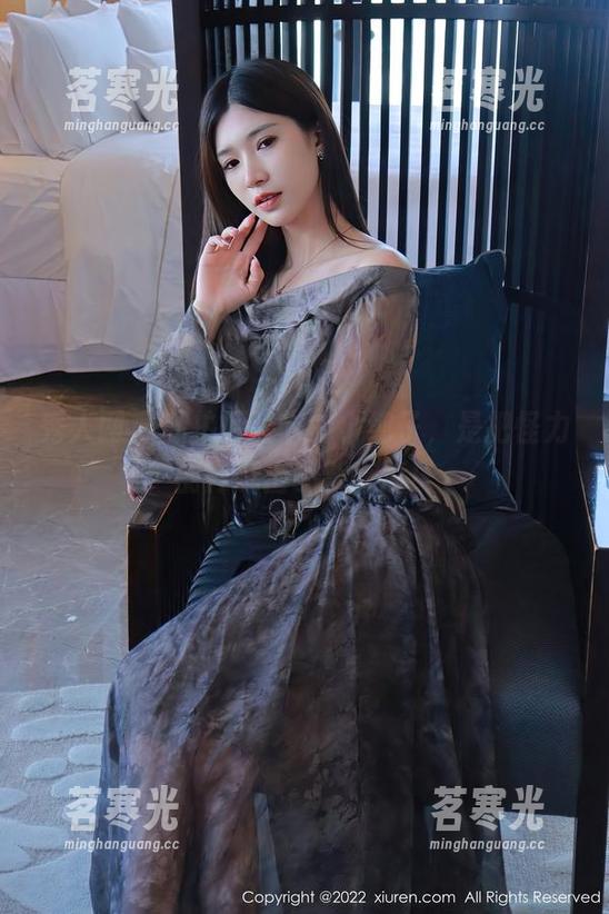 秀人网-小纯子 秀人网 - 私拍万圣节的小纯子,是把怪力乱神玩出了新高度!