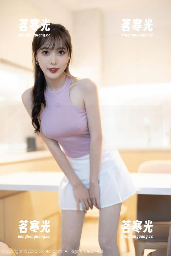 秀人网-瑶啊摇的瑶 秀人网 - 瑶啊摇的瑶的豹纹图包在此,下载时请注意:胆小者请绕行,因为性感真会扑面而来
