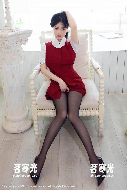 秀人网-白沫 秀人网 - 白沫的和服写真集:下载吧!这是一个关于美丽的忠告!感谢我!