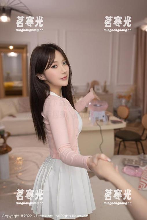 秀人网 - 快快下载雨夕cy的夏日美图，把欢乐感带回家，防止热浪袭来！