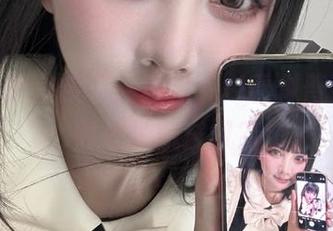 精选办公室系列，秋山AkI看似普通，实则处处藏玄机？