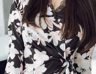 花漾show - 产品上架！Emily顾奈奈酱的JK套图分享，又是一季新花样。
