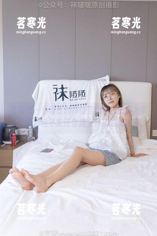 袜啵啵-小甜豆 袜啵啵 - 小甜豆的厚红丝图册,四海为家送免费,指不定还会遇上特别的风味呢。