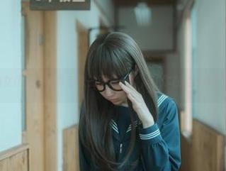 不一样的女仆，西园寺南歌的图片合集，让你在轻松中跃过界限。