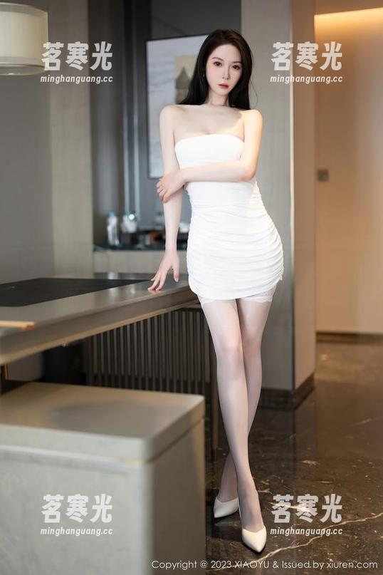 语画界-77qiqi 语画界 - 旅拍更新!77qiqi带着镜头去环游,而我们只能在屏幕后流口水