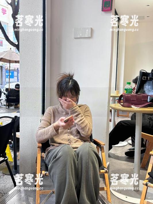 在线！闪月半户外合集：当你发现草地是个不错的桌子，我就负责搭建野餐！