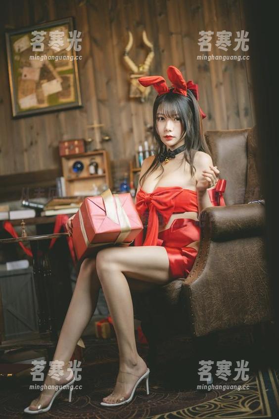 香草喵露露 从未见过如此‘用心’的黑丝自拍,香草喵露露真的是图包达人吧?