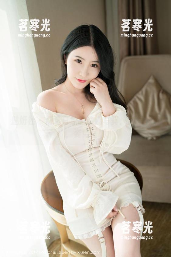 魅妍社-白沫 魅妍社 - 精选白沫的瑜伽写真:旗帜鲜明,姿势怪咖