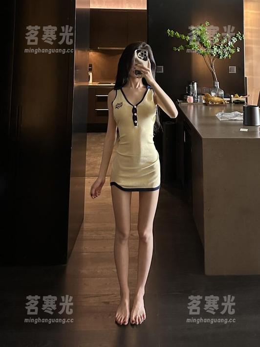 黎允熙baby 微密圈 - 我就说黎允熙baby敢穿红色,原图上更撩的绝不在少数!